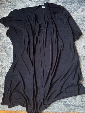 Chico’s Travelers Black Short-sleeved Cardigan - S/M